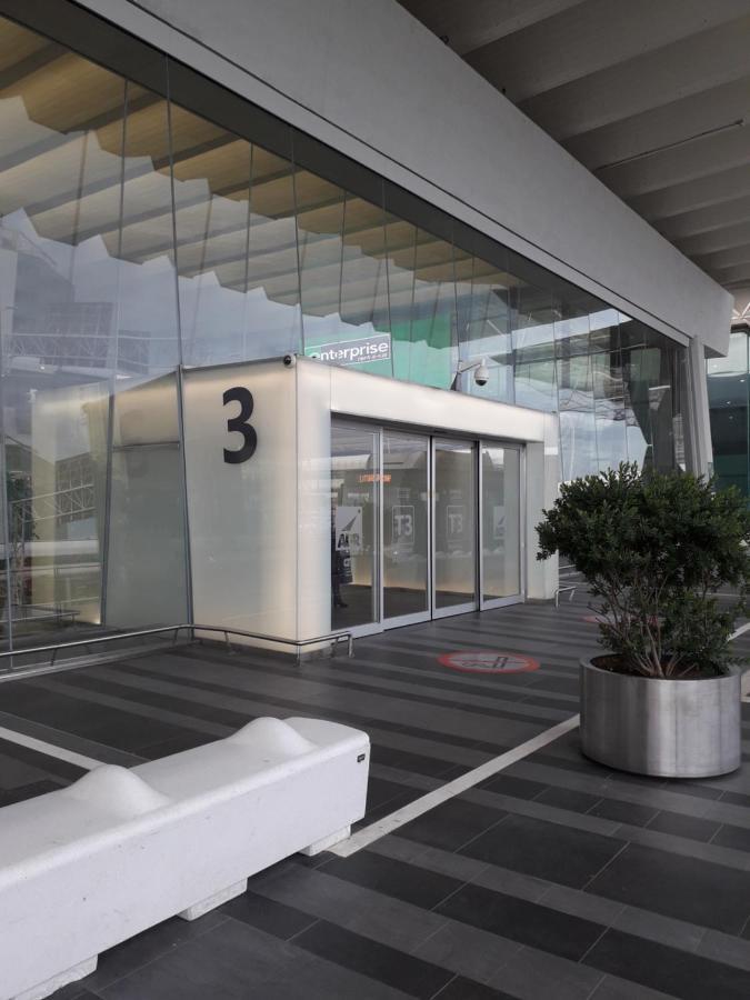 Apple Rome Airport